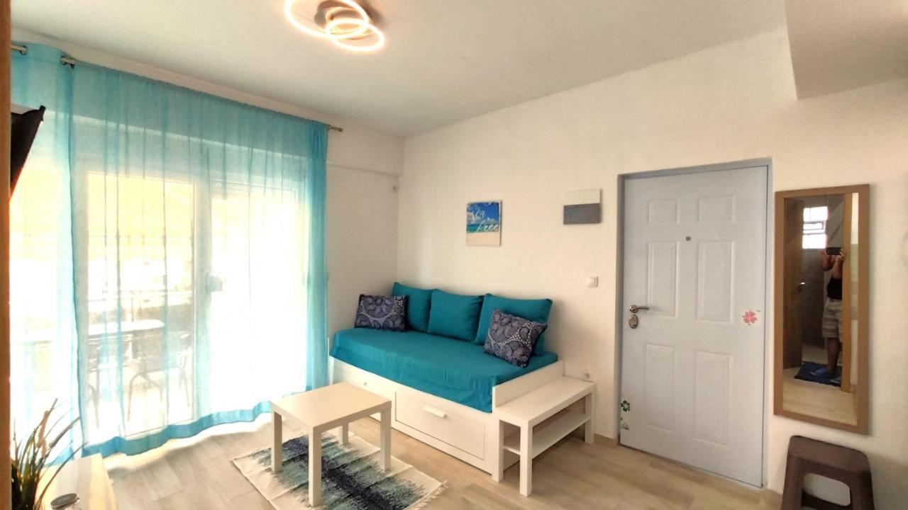 Sea Star Apartments Kallikratia Nea Kallikrateia Екстер'єр фото