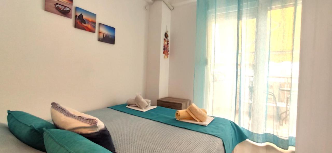 Sea Star Apartments Kallikratia Nea Kallikrateia Екстер'єр фото